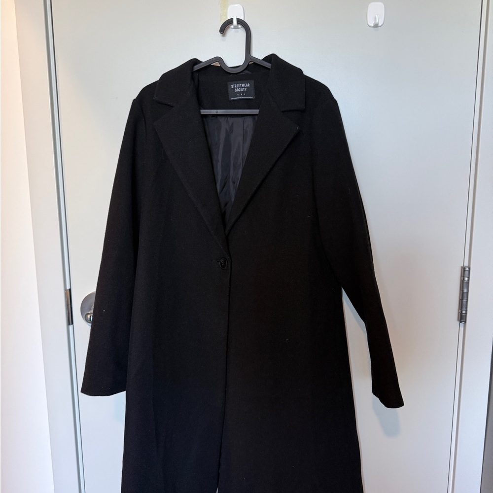 Streetwear Society Black Coat